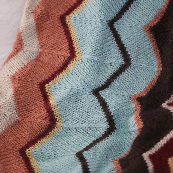 Missoni by Target Baby Sweater Vest - Classic Multicolor Zigzag - Size 18M - Picture 4 of 9